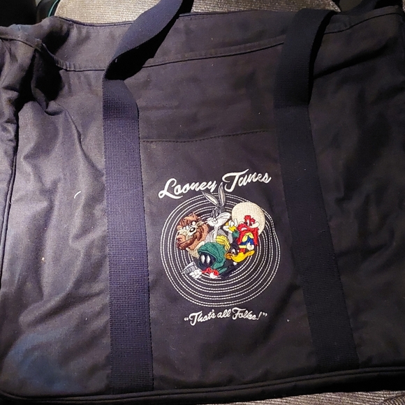 Vintage 1996 Looney Tunes duffle bag Warner Brothers - Picture 1 of 3